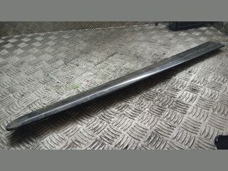 bontott MERCEDES-BENZ E-CLASS Bal első Ajtó Díszléc