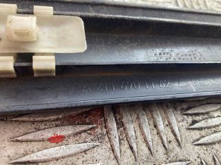 bontott MERCEDES-BENZ E-CLASS Bal első Ajtó Díszléc