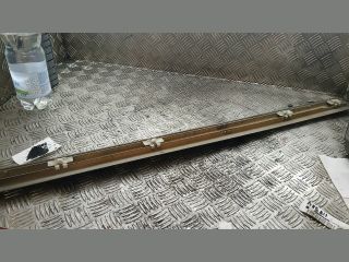 bontott MERCEDES-BENZ E-CLASS Bal első Ajtó Díszléc