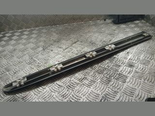 bontott MERCEDES-BENZ E-CLASS Bal első Ajtó Díszléc