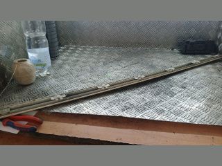 bontott MERCEDES-BENZ E-CLASS Bal első Ajtó Díszléc