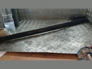 bontott MERCEDES-BENZ E-CLASS Bal első Ajtó Díszléc