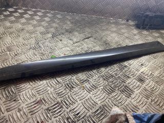 bontott MERCEDES-BENZ E-CLASS Bal első Ajtó Díszléc