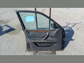 bontott MERCEDES-BENZ E-CLASS Bal első Ajtó (Részeivel)