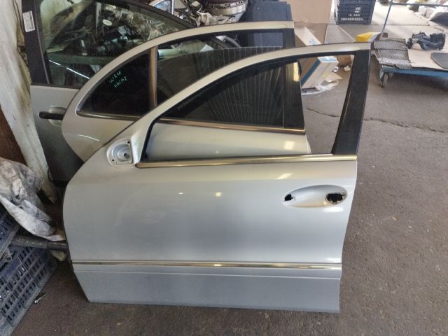 bontott MERCEDES-BENZ E-CLASS Bal első Ajtó (Üres lemez)