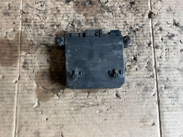 bontott MERCEDES-BENZ E-CLASS Bal első Ajtó Vezérlőegység