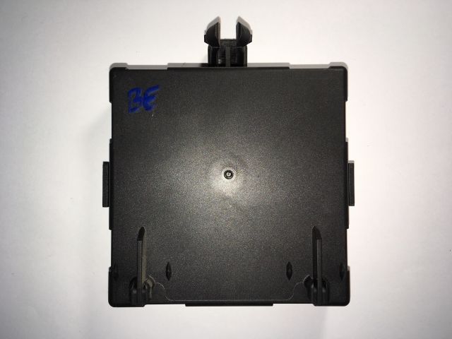 bontott MERCEDES-BENZ E-CLASS Bal első Ajtó Vezérlőegység