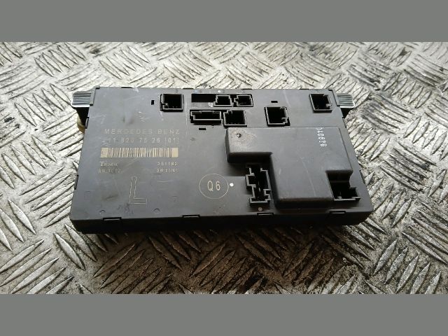 bontott MERCEDES-BENZ E-CLASS Bal első Ajtó Vezérlőegység