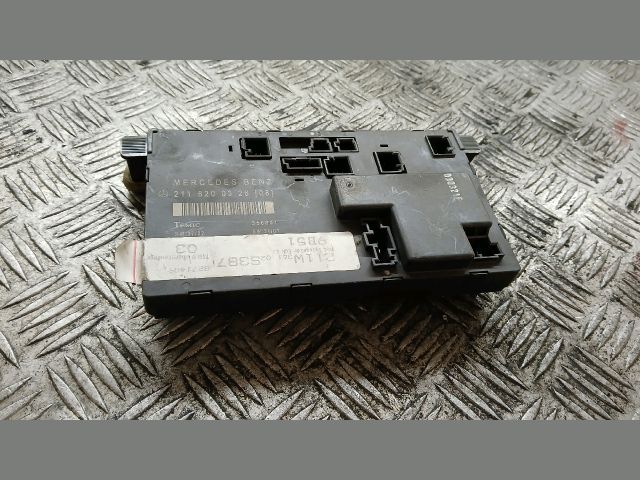 bontott MERCEDES-BENZ E-CLASS Bal első Ajtó Vezérlőegység