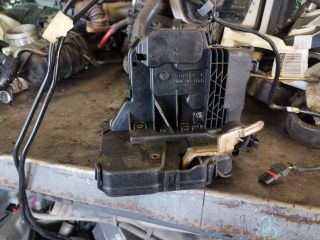 bontott MERCEDES-BENZ E-CLASS Bal első Ajtózár