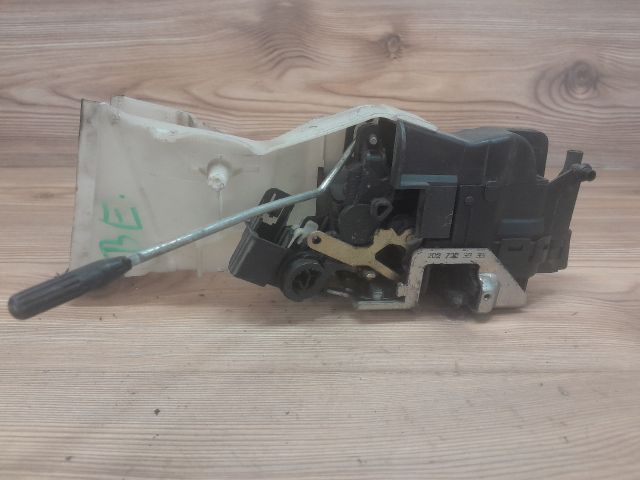 bontott MERCEDES-BENZ E-CLASS Bal első Ajtózár