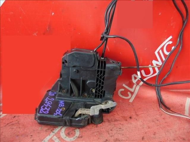 bontott MERCEDES-BENZ E-CLASS Bal első Ajtózár