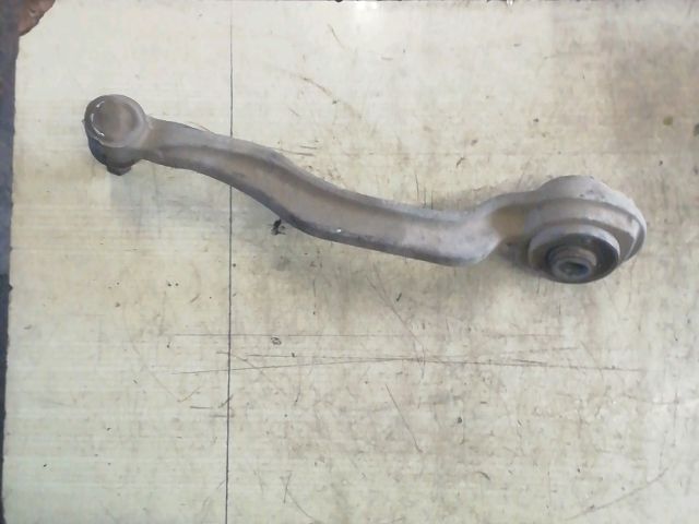 bontott MERCEDES-BENZ E-CLASS Bal első Alsó Első Lengőkar