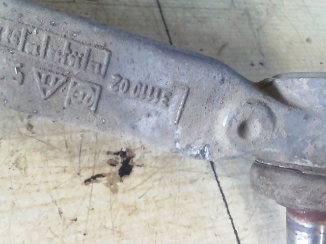 bontott MERCEDES-BENZ E-CLASS Bal első Alsó Első Lengőkar