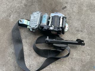 bontott MERCEDES-BENZ E-CLASS Bal első Biztonsági Öv