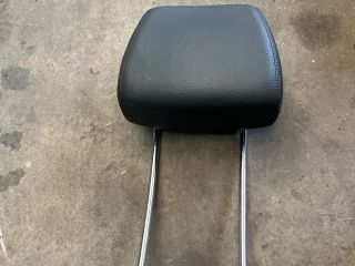 bontott MERCEDES-BENZ E-CLASS Bal első Fejtámla