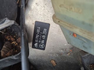 bontott MERCEDES-BENZ E-CLASS Bal első Fixüveg (Ajtóban)