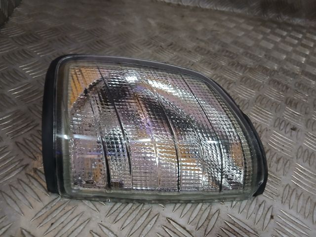 bontott MERCEDES-BENZ E-CLASS Bal első Irányjelző