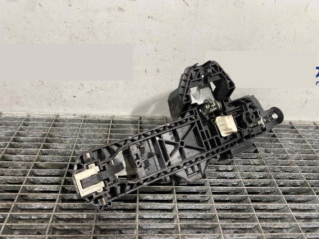 bontott MERCEDES-BENZ E-CLASS Bal első Külső Kilincs