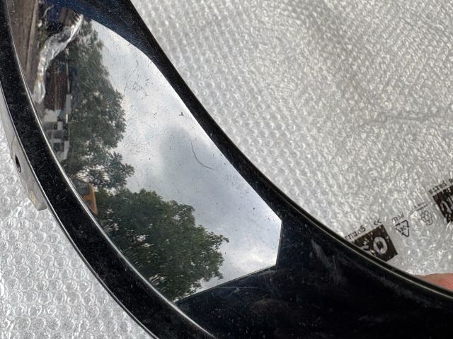 bontott MERCEDES-BENZ E-CLASS Bal első Lökhárító Díszléc