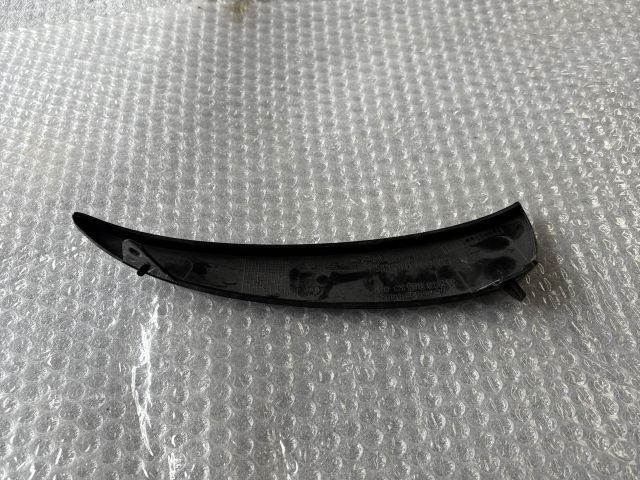 bontott MERCEDES-BENZ E-CLASS Bal első Lökhárító Díszléc