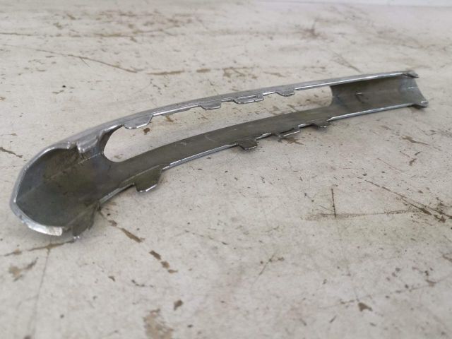 bontott MERCEDES-BENZ E-CLASS Bal első Lökhárító Díszléc