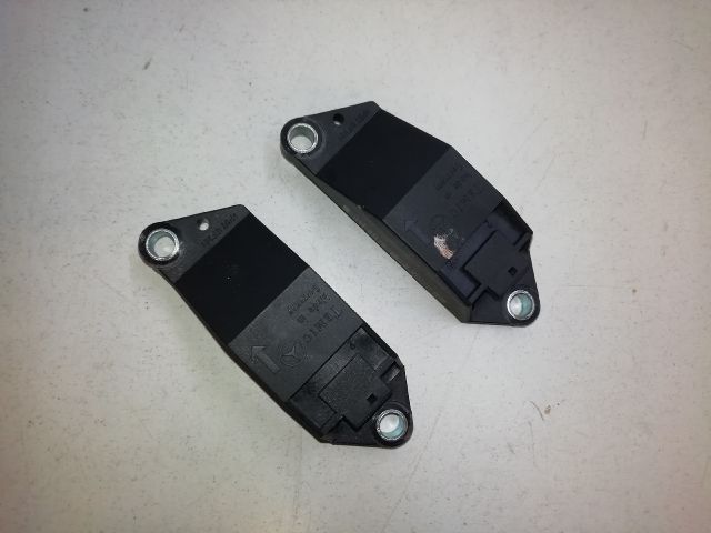 bontott MERCEDES-BENZ E-CLASS Bal első Oldal Ütközés Érzékelő