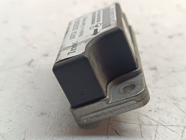 bontott MERCEDES-BENZ E-CLASS Bal első Oldal Ütközés Érzékelő