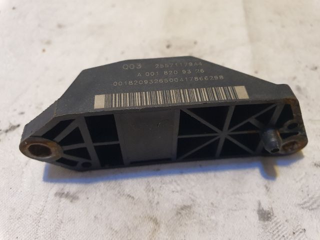 bontott MERCEDES-BENZ E-CLASS Bal első Oldal Ütközés Érzékelő