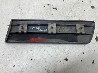 bontott MERCEDES-BENZ E-CLASS Bal első Sárvédő Díszléc