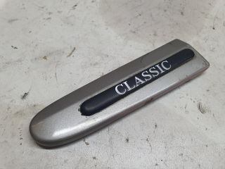 bontott MERCEDES-BENZ E-CLASS Bal első Sárvédő Díszléc