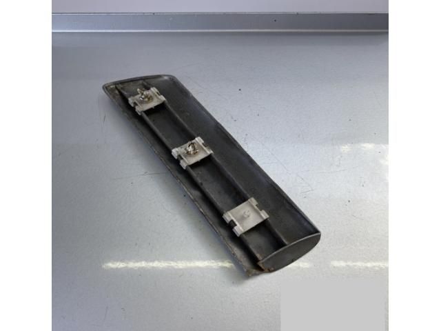 bontott MERCEDES-BENZ E-CLASS Bal első Sárvédő Díszléc