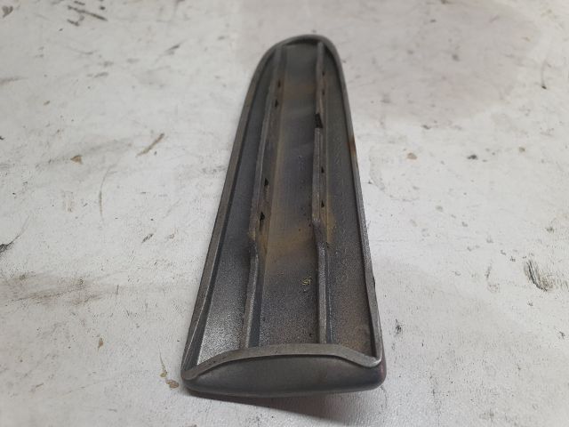 bontott MERCEDES-BENZ E-CLASS Bal első Sárvédő Díszléc