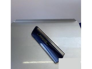 bontott MERCEDES-BENZ E-CLASS Bal első Sárvédő Díszléc