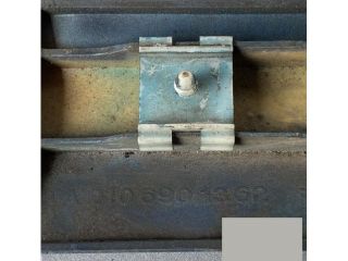 bontott MERCEDES-BENZ E-CLASS Bal első Sárvédő Díszléc