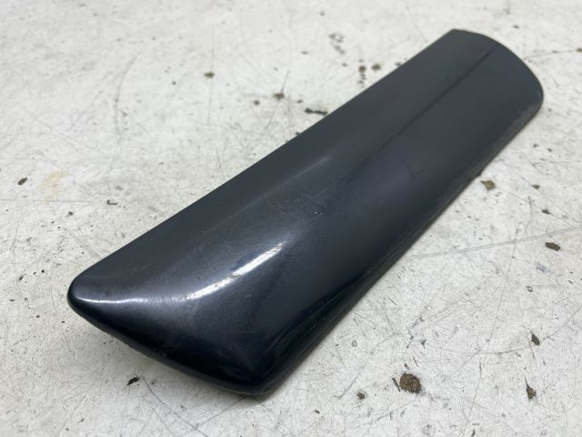 bontott MERCEDES-BENZ E-CLASS Bal első Sárvédő Díszléc