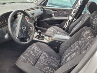 bontott MERCEDES-BENZ E-CLASS Bal első Ülés