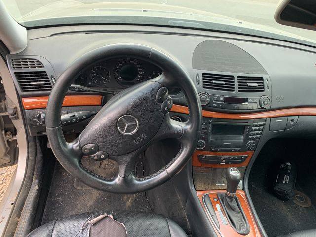 bontott MERCEDES-BENZ E-CLASS Bal első Ülés