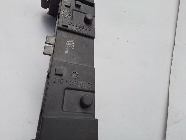 bontott MERCEDES-BENZ E-CLASS Bal első Ülésfűtés Kapcsoló