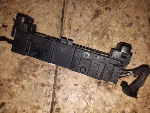 bontott MERCEDES-BENZ E-CLASS Bal első Ülésfűtés Kapcsoló