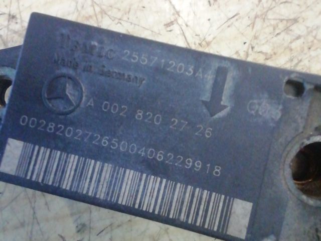 bontott MERCEDES-BENZ E-CLASS Bal első Ütközés Érzékelő (Homlokfalon)