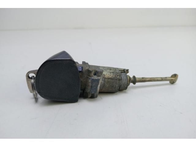 bontott MERCEDES-BENZ E-CLASS Bal első Zárbetét