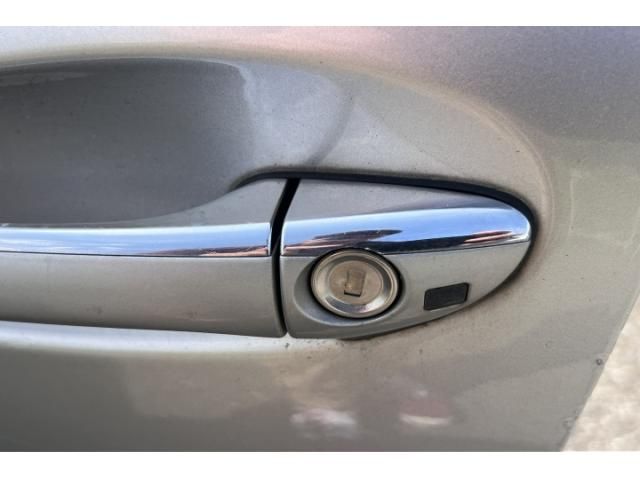 bontott MERCEDES-BENZ E-CLASS Bal első Zárbetét