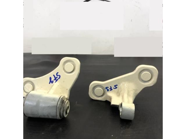 bontott MERCEDES-BENZ E-CLASS Bal első Zsanér