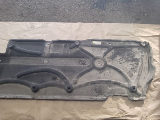 bontott MERCEDES-BENZ E-CLASS Bal Fenéklemez