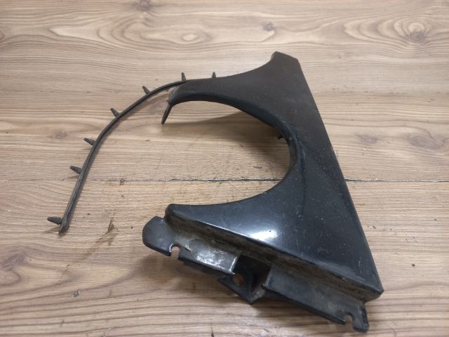 bontott MERCEDES-BENZ E-CLASS Bal Fényszóró Bajusz Díszléc