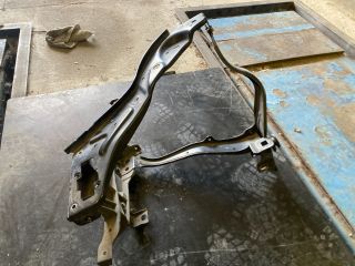 bontott MERCEDES-BENZ E-CLASS Bal Fényszóró Lámpakeret