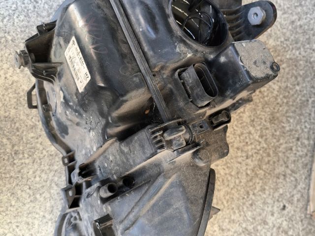 bontott MERCEDES-BENZ E-CLASS Bal Fényszóró