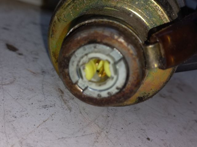 bontott MERCEDES-BENZ E-CLASS Bal Függönylégzsák és Oldallégzsák