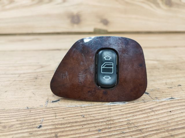 bontott MERCEDES-BENZ E-CLASS Bal hátsó Ablakemelő Kapcsoló